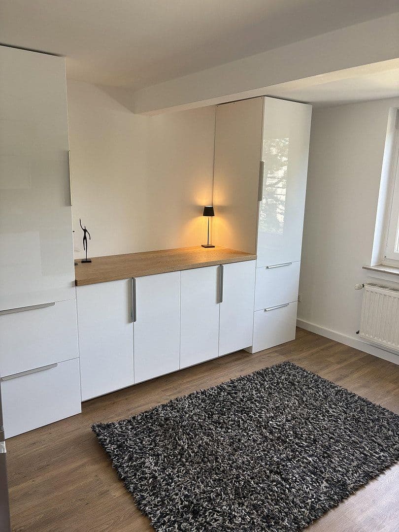 Pronájem bytu 3+1 79 m², Essen, Severní Porýní-Vestfálsko Pronájem bytu 3+1 79 m², Essen, Severní Porýní-Vestfálsko