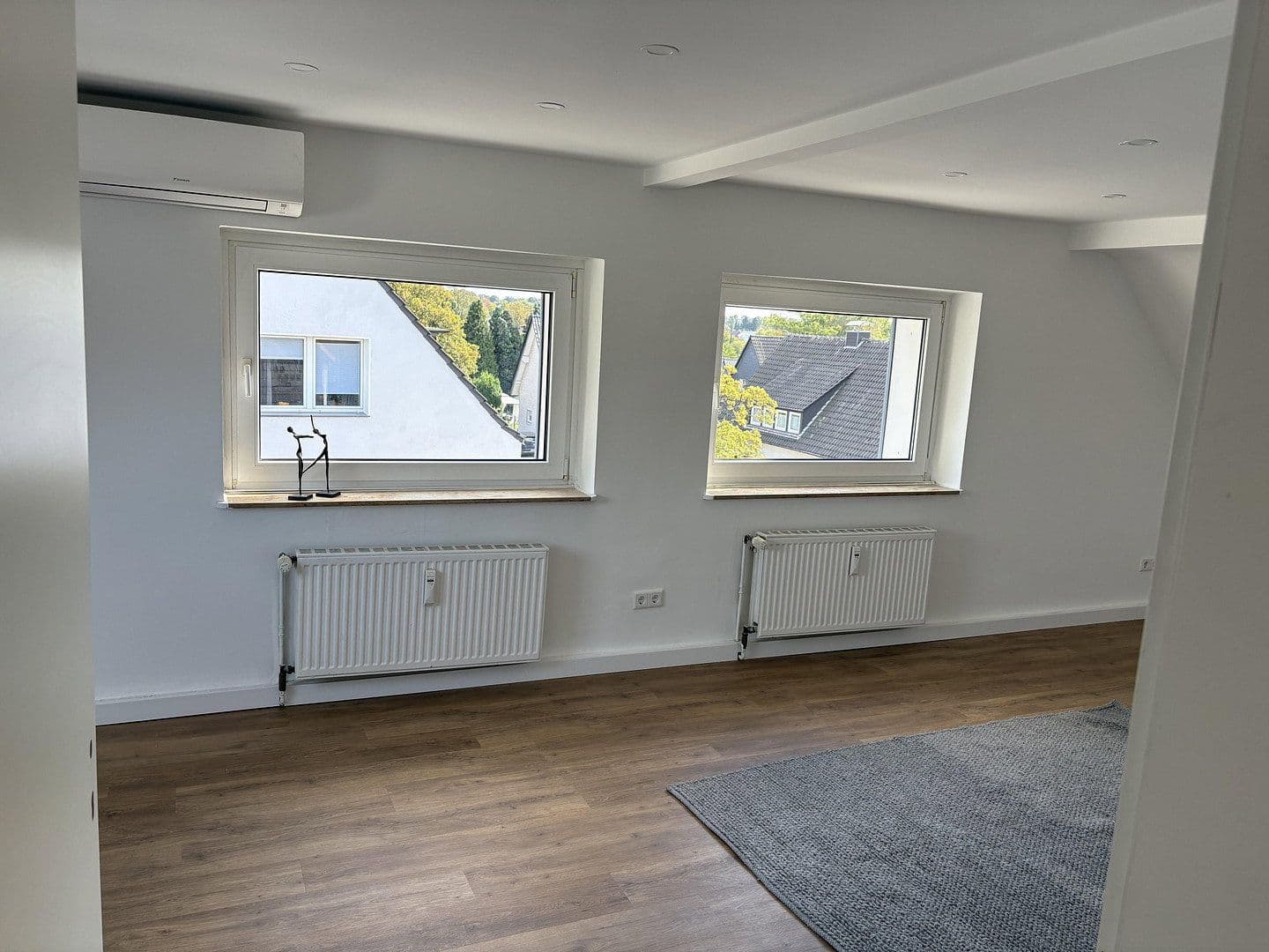 Pronájem bytu 3+1 79 m², Essen, Severní Porýní-Vestfálsko Pronájem bytu 3+1 79 m², Essen, Severní Porýní-Vestfálsko