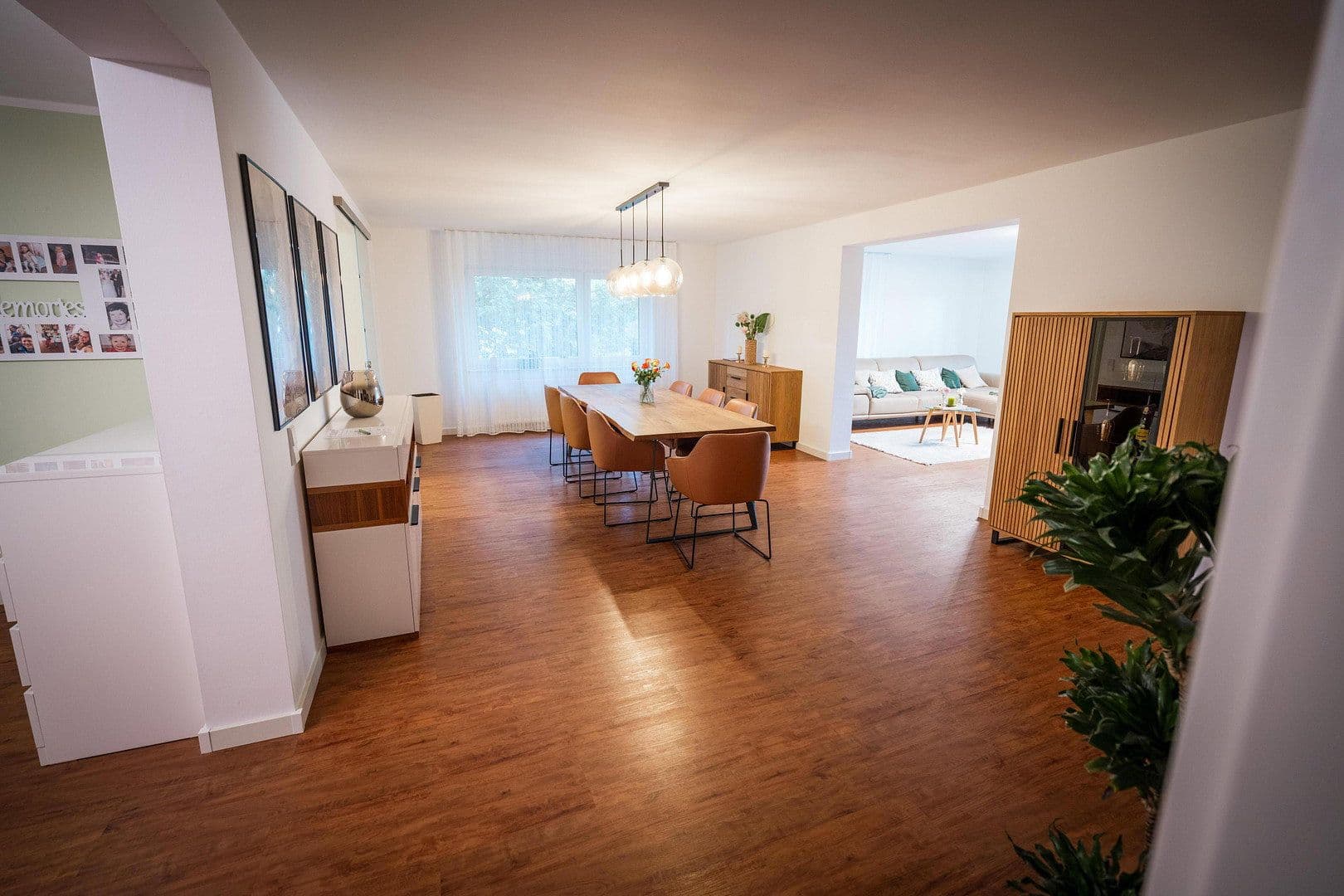 Prodej bytu 5+1 172 m², Niefern-Öschelbronn, Bádensko-Württembersko Prodej bytu 5+1 172 m², Niefern-Öschelbronn, Bádensko-Württembersko