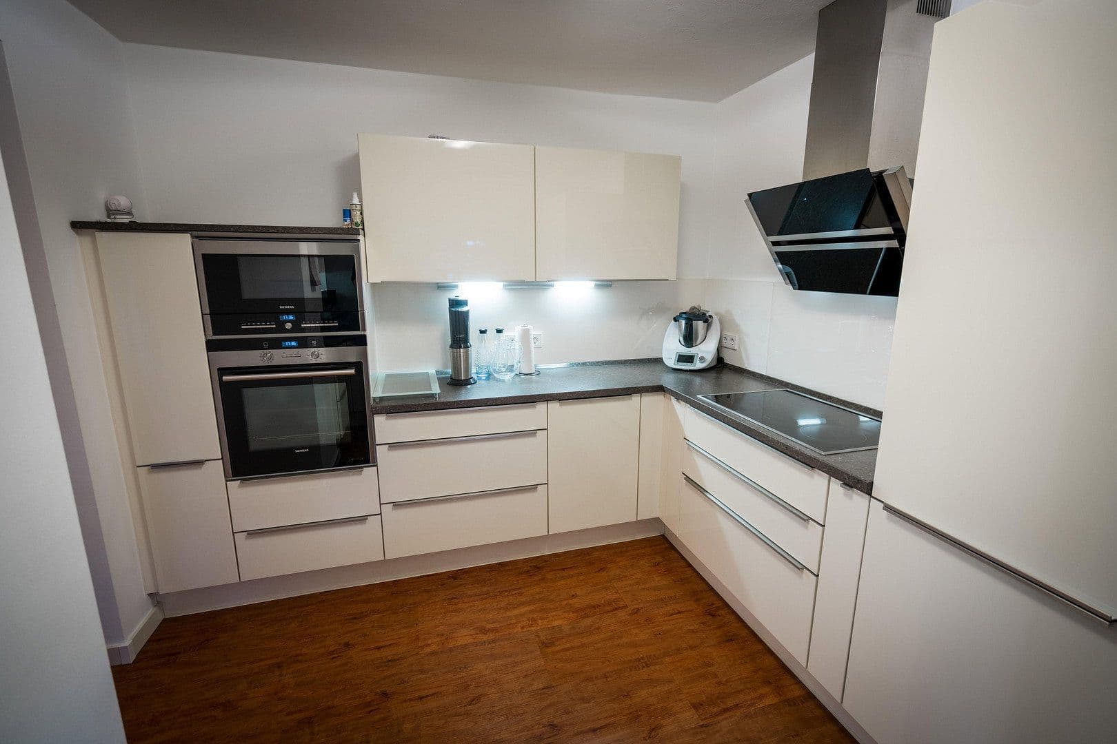 Prodej bytu 5+1 172 m², Niefern-Öschelbronn, Bádensko-Württembersko Prodej bytu 5+1 172 m², Niefern-Öschelbronn, Bádensko-Württembersko