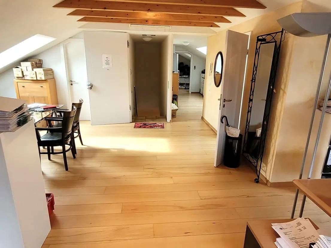 Pronájem bytu 3+1 116 m², Bischofsheim, Hessen Pronájem bytu 3+1 116 m², Bischofsheim, Hessen