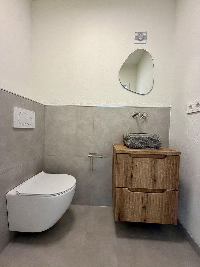 Prodej domu 100 m², pozemek 477 m², Zirndorf, Bavorsko Prodej domu 100 m², pozemek 477 m², Zirndorf, Bavorsko