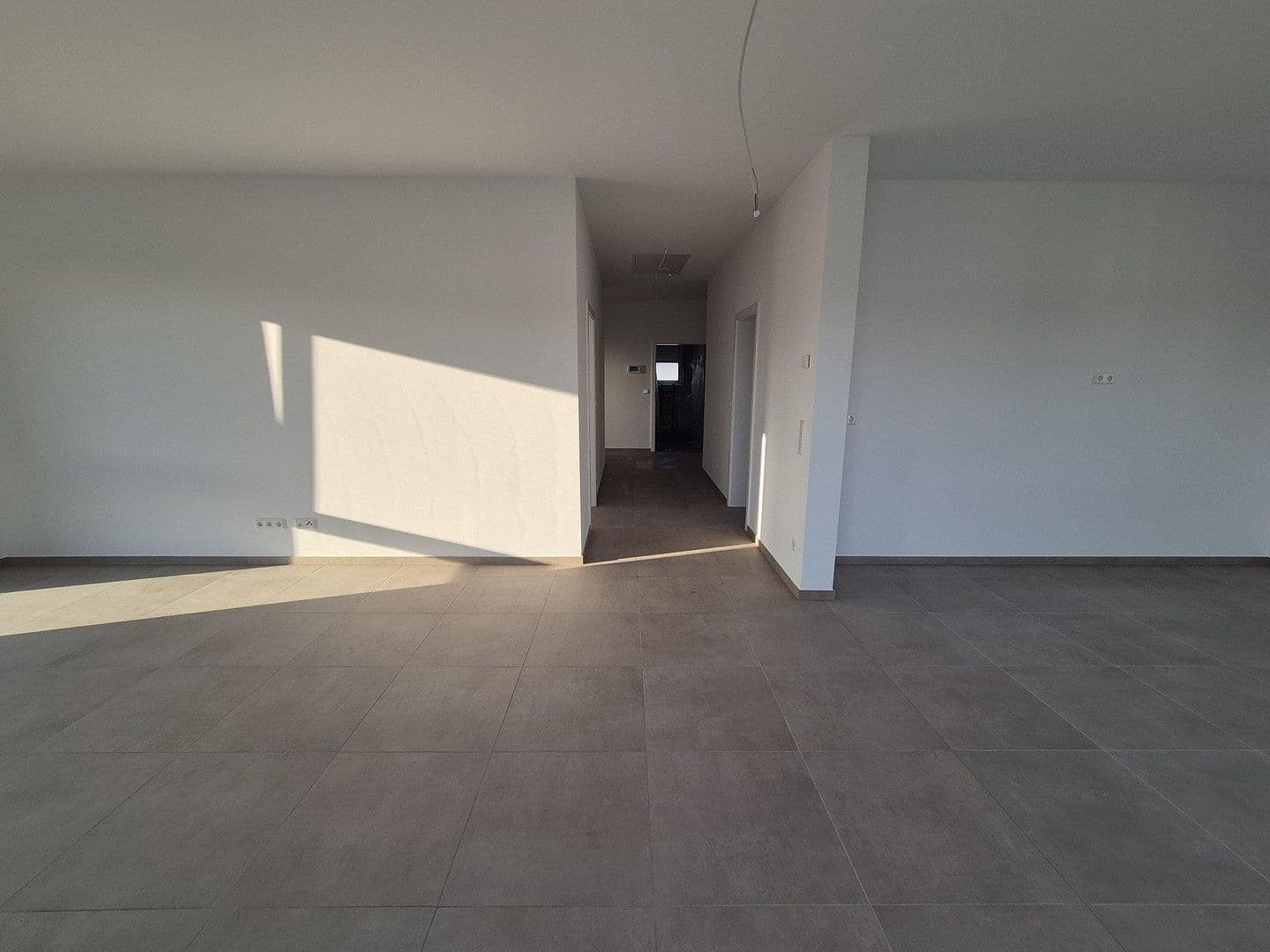 Prodej domu 223 m², pozemek 584 m², Euskirchen, Severní Porýní-Vestfálsko Prodej domu 223 m², pozemek 584 m², Euskirchen, Severní Porýní-Vestfálsko
