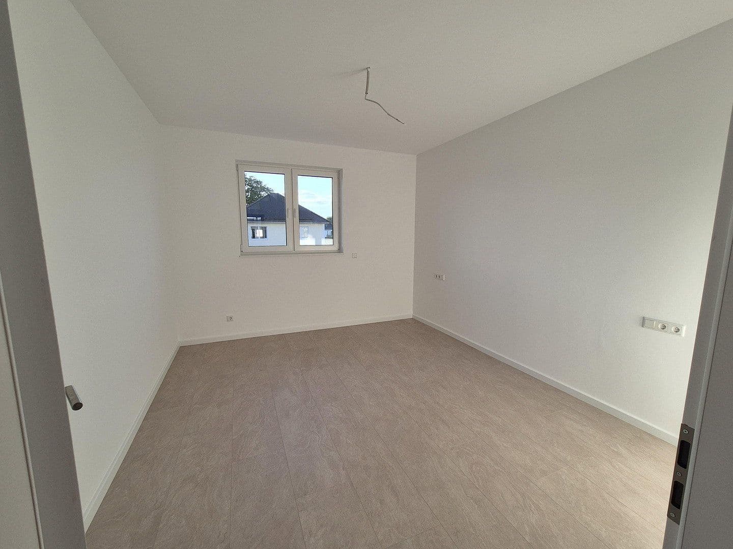 Prodej domu 223 m², pozemek 584 m², Euskirchen, Severní Porýní-Vestfálsko Prodej domu 223 m², pozemek 584 m², Euskirchen, Severní Porýní-Vestfálsko