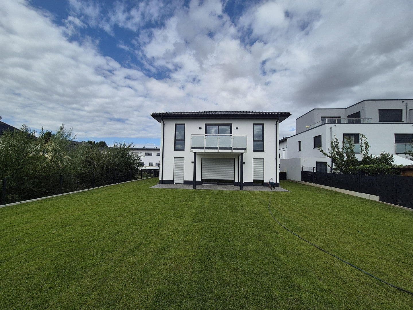 Prodej domu 223 m², pozemek 584 m², Euskirchen, Severní Porýní-Vestfálsko Prodej domu 223 m², pozemek 584 m², Euskirchen, Severní Porýní-Vestfálsko