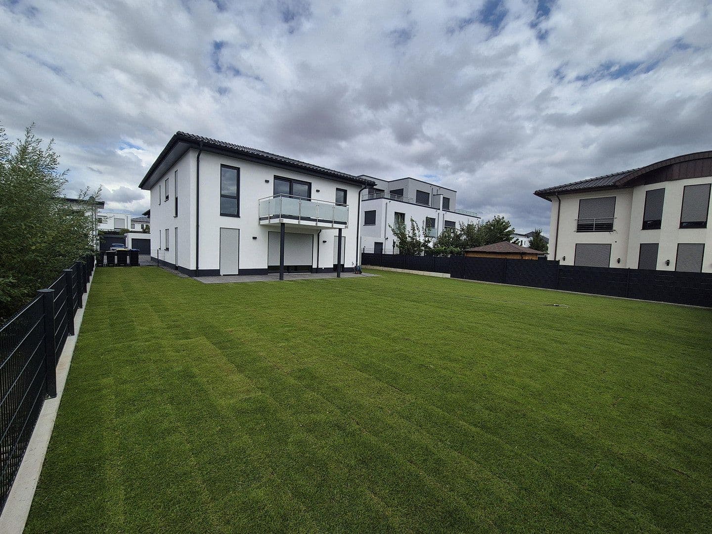 Prodej domu 223 m², pozemek 584 m², Euskirchen, Severní Porýní-Vestfálsko Prodej domu 223 m², pozemek 584 m², Euskirchen, Severní Porýní-Vestfálsko