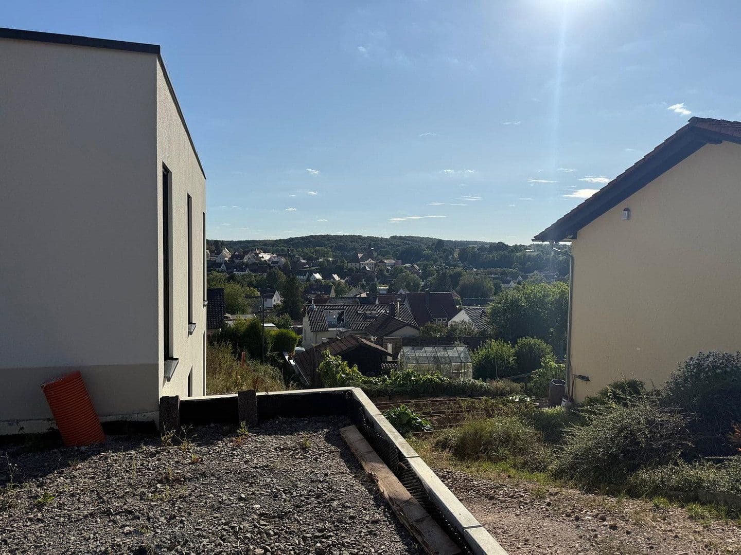 Prodej domu 200 m², pozemek 690 m², Im Tannengarten 9, Hornbach, Porýní-Falc Prodej domu 200 m², pozemek 690 m², Im Tannengarten 9, Hornbach, Porýní-Falc