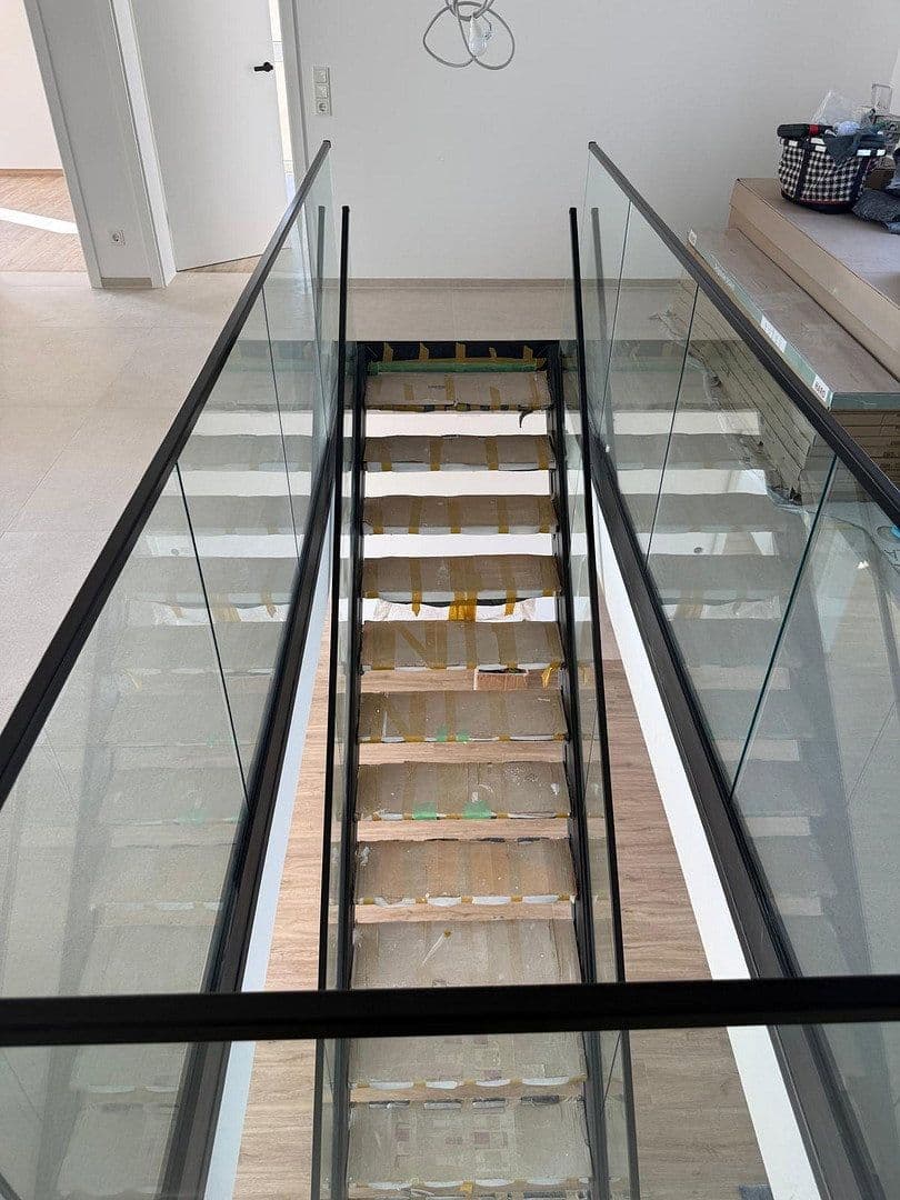 Prodej domu 200 m², pozemek 690 m², Im Tannengarten 9, Hornbach, Porýní-Falc Prodej domu 200 m², pozemek 690 m², Im Tannengarten 9, Hornbach, Porýní-Falc