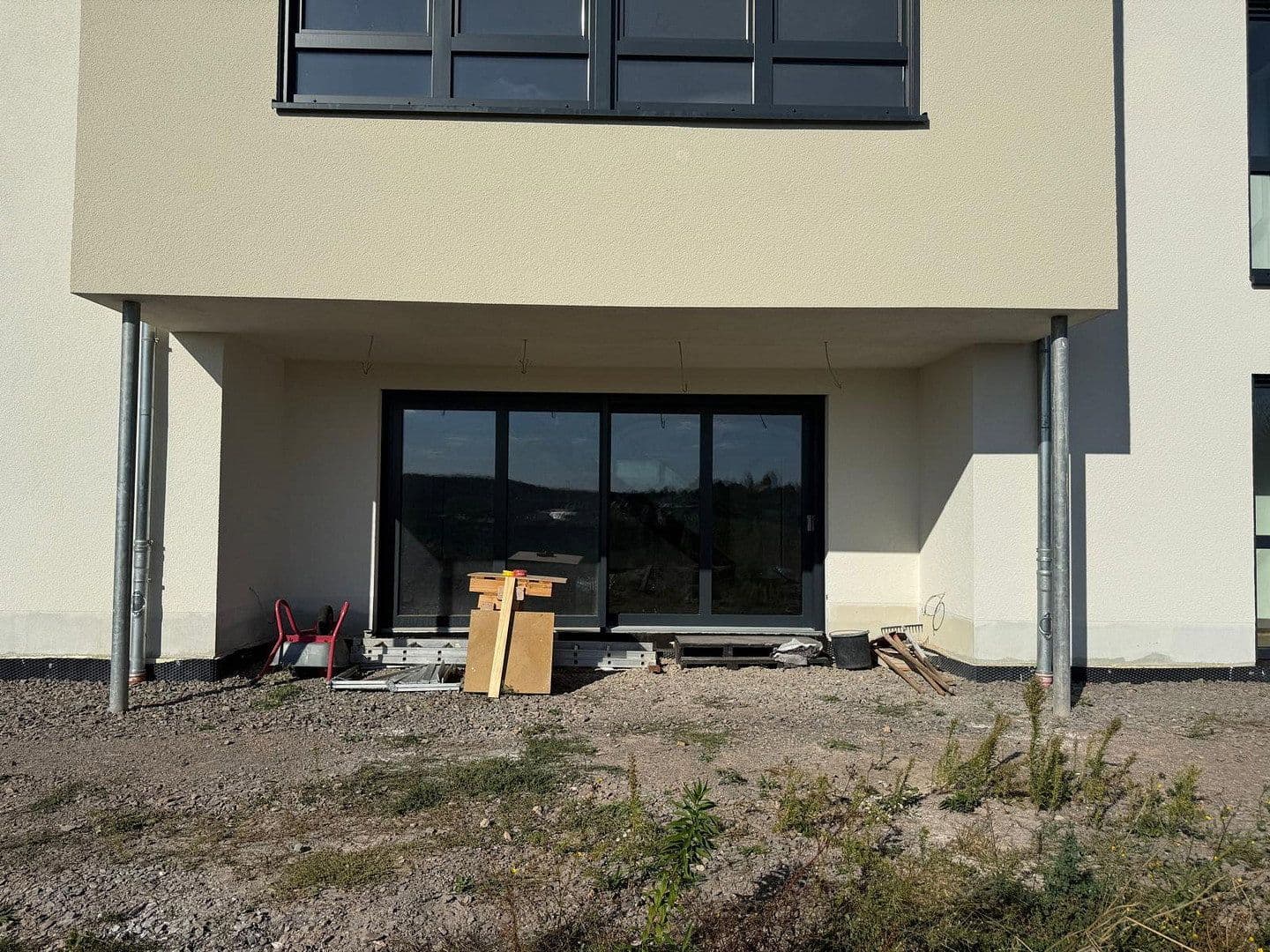 Prodej domu 200 m², pozemek 690 m², Im Tannengarten 9, Hornbach, Porýní-Falc Prodej domu 200 m², pozemek 690 m², Im Tannengarten 9, Hornbach, Porýní-Falc