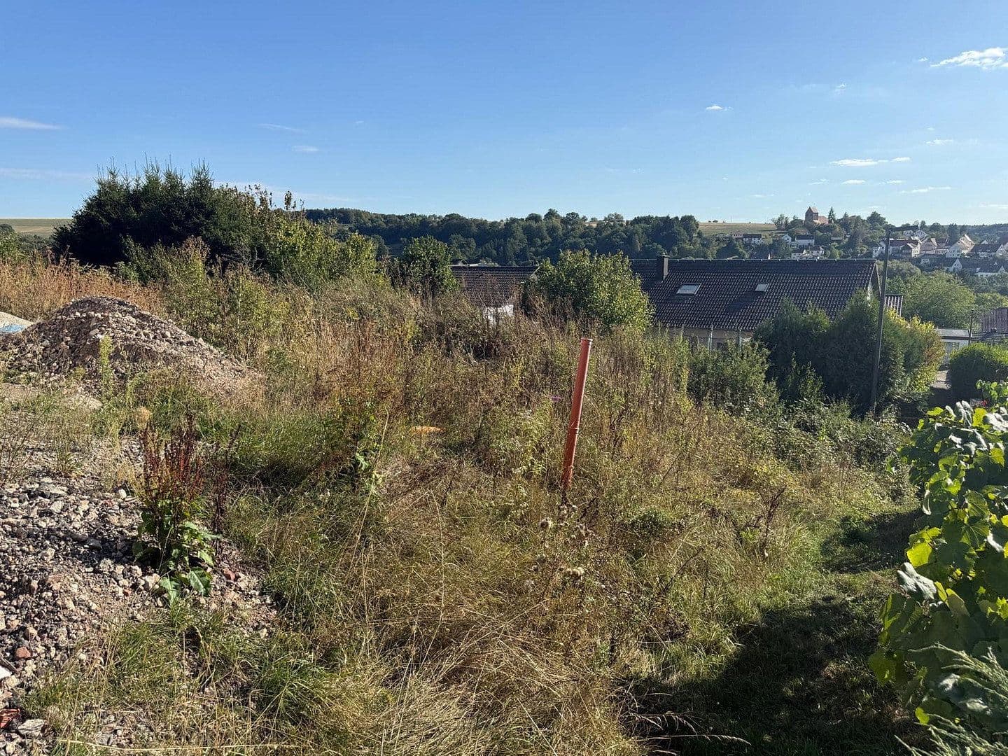 Prodej domu 200 m², pozemek 690 m², Im Tannengarten 9, Hornbach, Porýní-Falc Prodej domu 200 m², pozemek 690 m², Im Tannengarten 9, Hornbach, Porýní-Falc