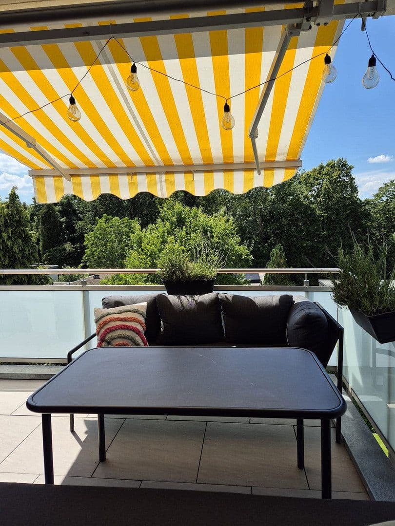 Prodej bytu 4+1 107 m², An der Zeche Heinrich 11, Essen, Severní Porýní-Vestfálsko Prodej bytu 4+1 107 m², An der Zeche Heinrich 11, Essen, Severní Porýní-Vestfálsko