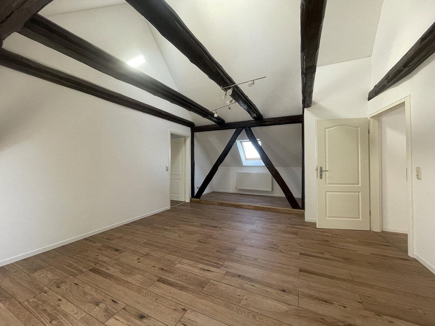 Prodej domu 295 m², pozemek 3.770 m², Ganzlin, Mecklenburg-Vorpommern Prodej domu 295 m², pozemek 3.770 m², Ganzlin, Mecklenburg-Vorpommern