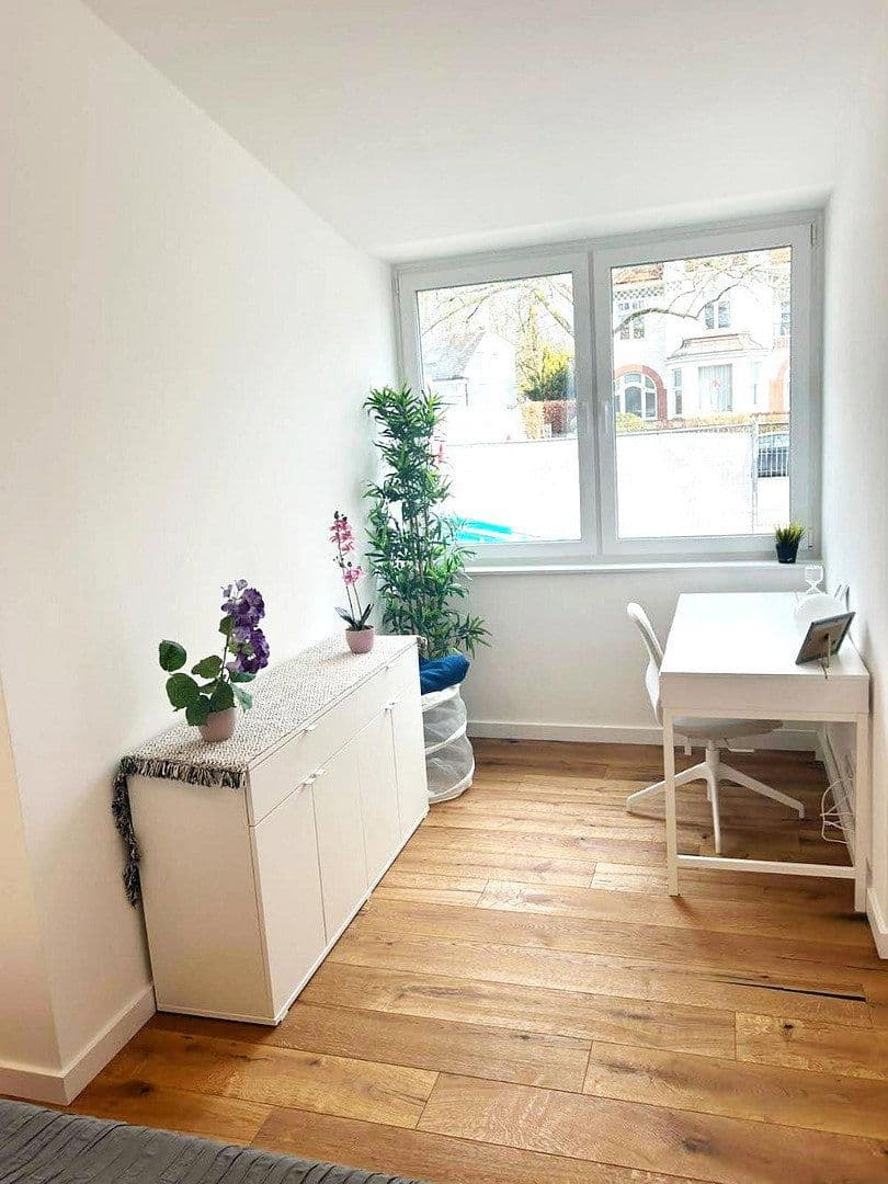 Pronájem bytu 3+1 107 m², Borsteler Chaussee 177, Hamburg, Hamburg Pronájem bytu 3+1 107 m², Borsteler Chaussee 177, Hamburg, Hamburg