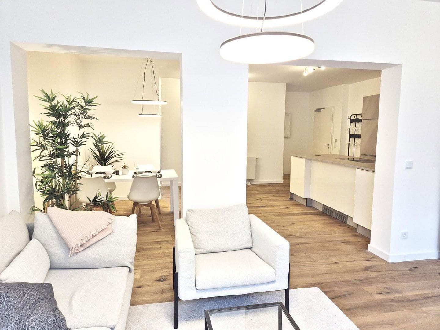 Pronájem bytu 3+1 107 m², Borsteler Chaussee 177, Hamburg, Hamburg Pronájem bytu 3+1 107 m², Borsteler Chaussee 177, Hamburg, Hamburg