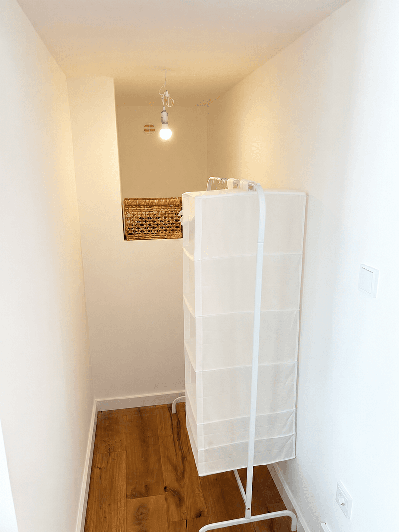 Pronájem bytu 3+1 107 m², Borsteler Chaussee 177, Hamburg, Hamburg Pronájem bytu 3+1 107 m², Borsteler Chaussee 177, Hamburg, Hamburg