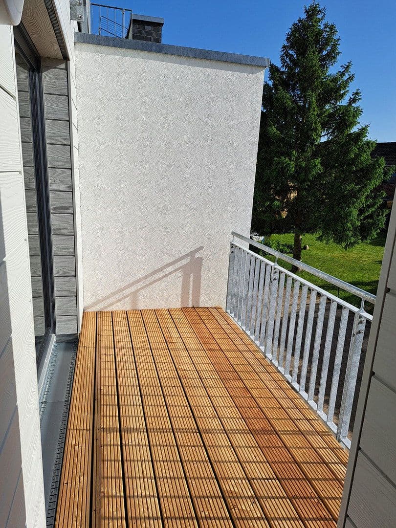 Pronájem bytu 2+1 54 m², Lübecker Chaussee 26, Reinfeld, Šlesvicko-Holštýnsko Pronájem bytu 2+1 54 m², Lübecker Chaussee 26, Reinfeld, Šlesvicko-Holštýnsko