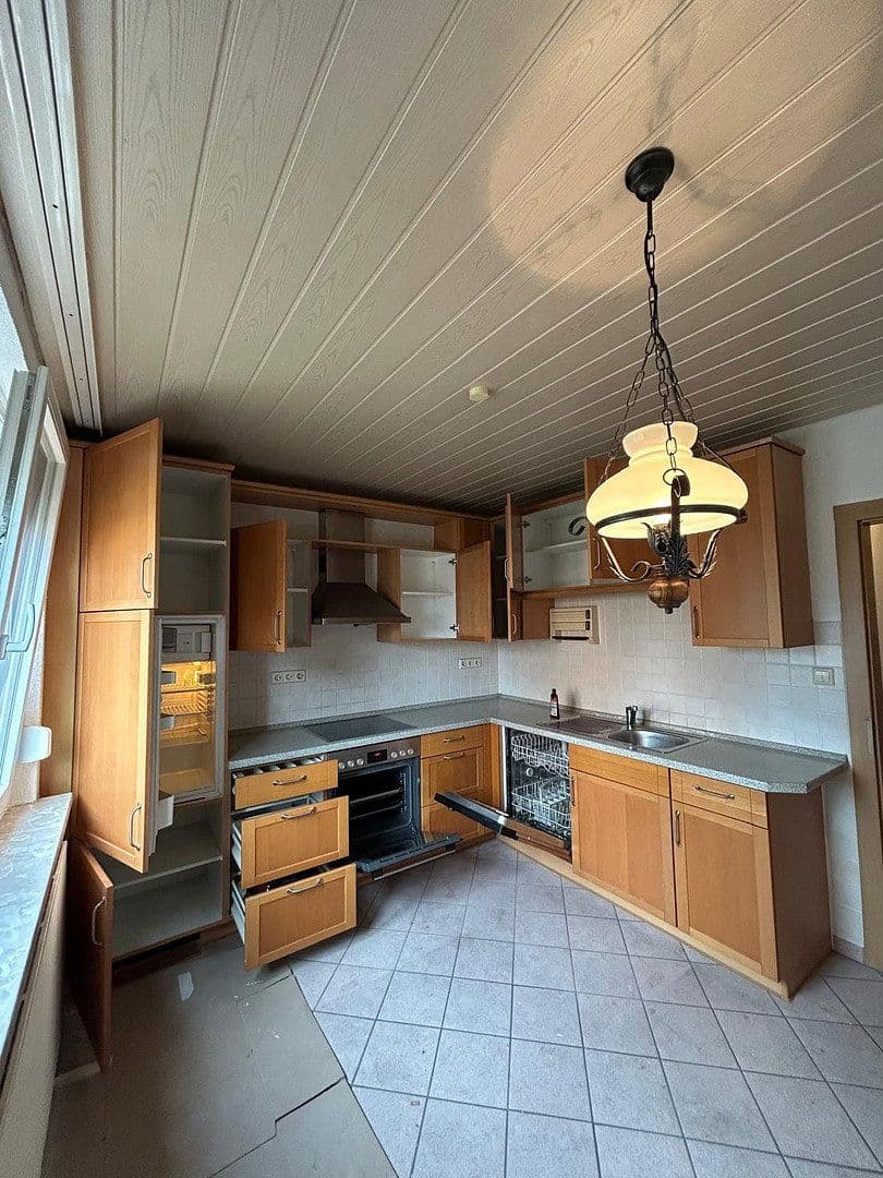 Pronájem domu 102 m², pozemek 322 m², Bad Friedrichshall, Bádensko-Württembersko Pronájem domu 102 m², pozemek 322 m², Bad Friedrichshall, Bádensko-Württembersko
