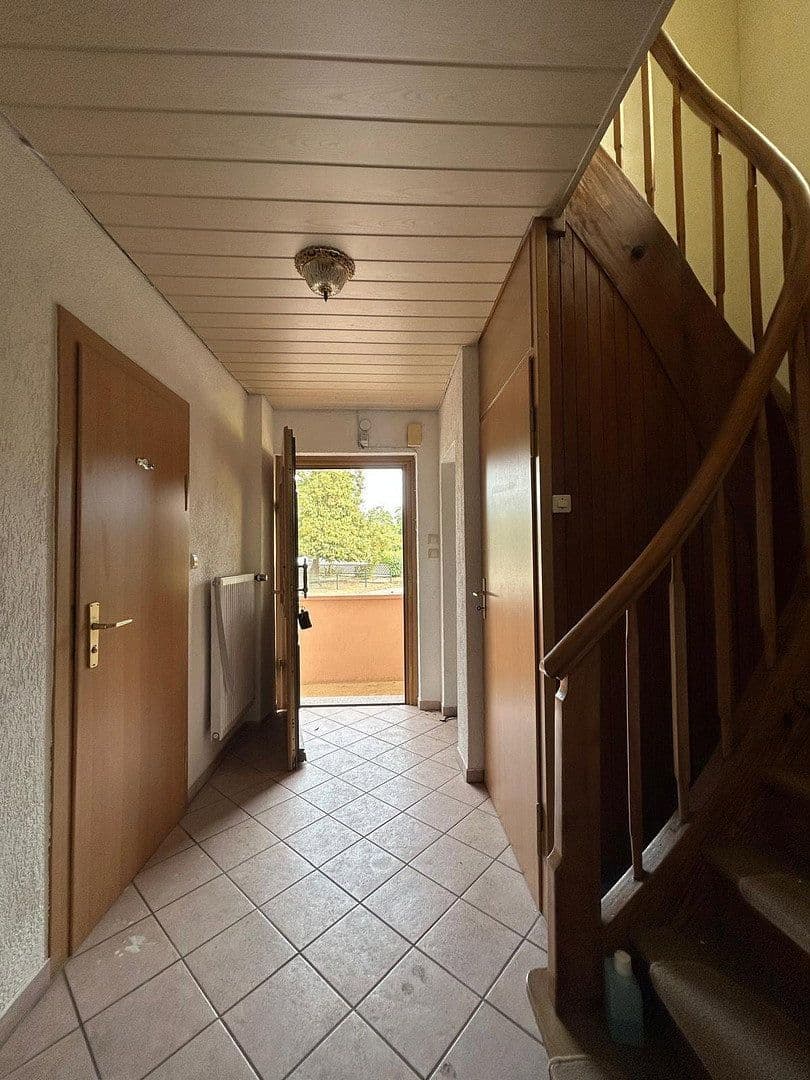 Pronájem domu 102 m², pozemek 322 m², Bad Friedrichshall, Bádensko-Württembersko Pronájem domu 102 m², pozemek 322 m², Bad Friedrichshall, Bádensko-Württembersko