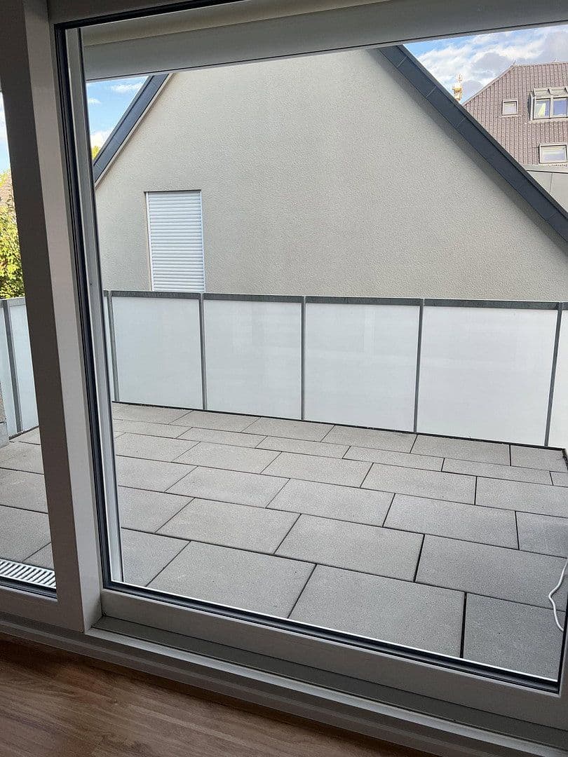 Pronájem bytu 5+1 102 m², Moltkestraße 69/1, Heilbronn, Bádensko-Württembersko Pronájem bytu 5+1 102 m², Moltkestraße 69/1, Heilbronn, Bádensko-Württembersko