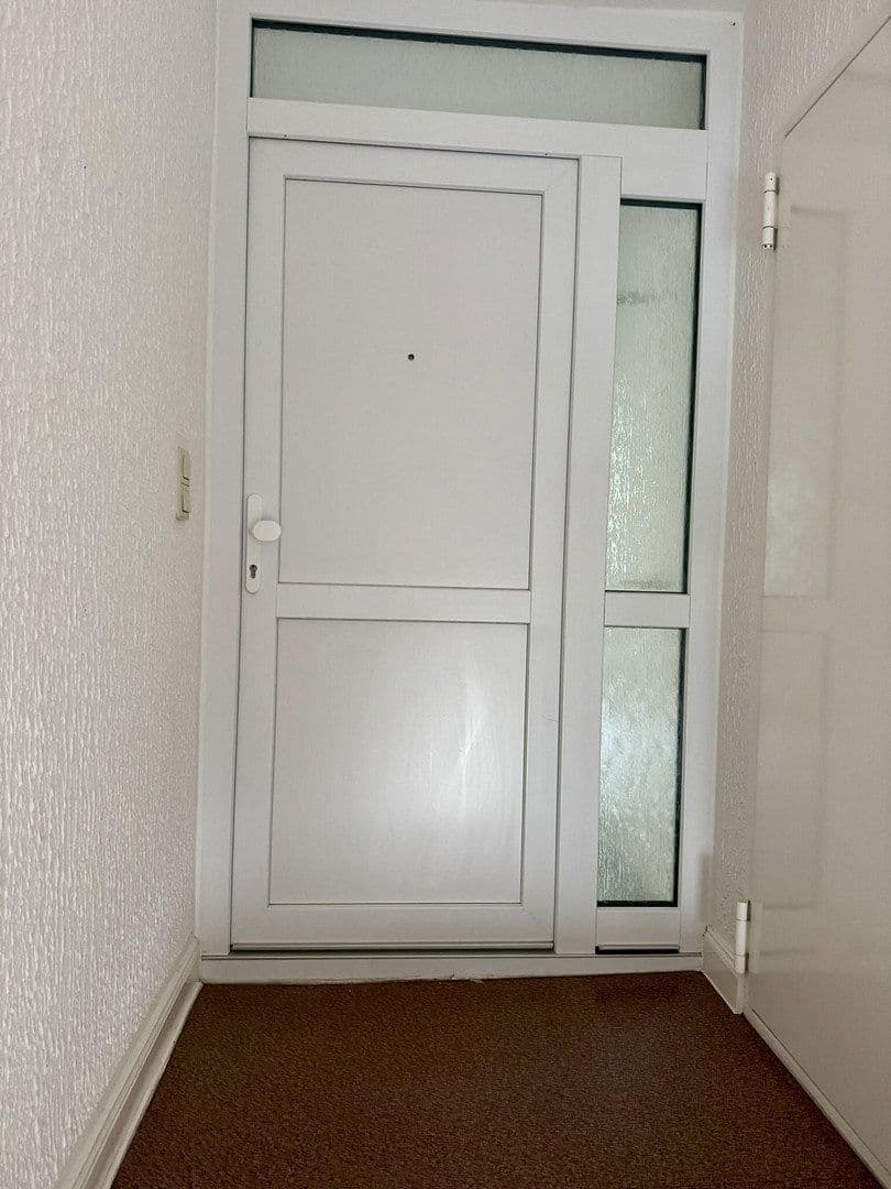 Pronájem bytu 3+1 73 m², Auf`m großen Feld, Düsseldorf, Severní Porýní-Vestfálsko Pronájem bytu 3+1 73 m², Auf`m großen Feld, Düsseldorf, Severní Porýní-Vestfálsko