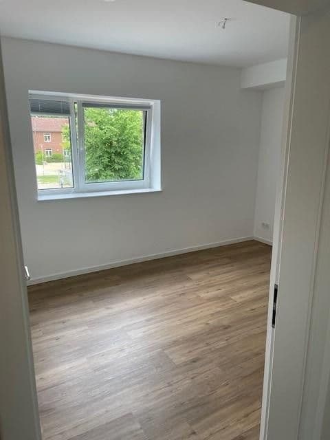 Pronájem bytu 2+1 53 m², Carl-Goerdeler-Weg 1, Stade, Dolní Sasko Pronájem bytu 2+1 53 m², Carl-Goerdeler-Weg 1, Stade, Dolní Sasko