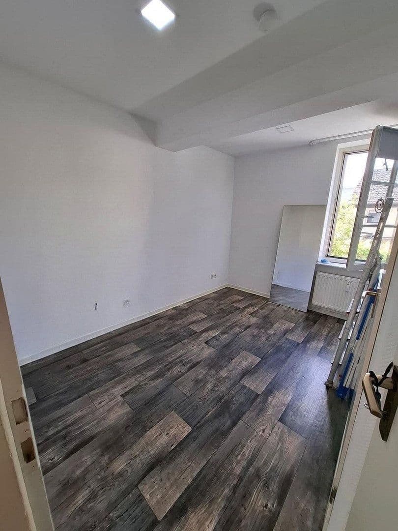 Pronájem bytu 2+1 28 m², Asbach, Porýní-Falc Pronájem bytu 2+1 28 m², Asbach, Porýní-Falc