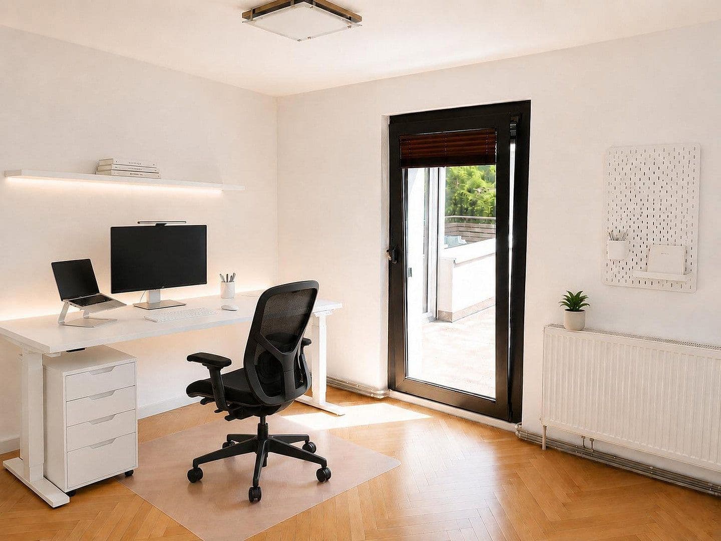 Pronájem bytu 3+1 100 m², Sindelfingen, Bádensko-Württembersko Pronájem bytu 3+1 100 m², Sindelfingen, Bádensko-Württembersko