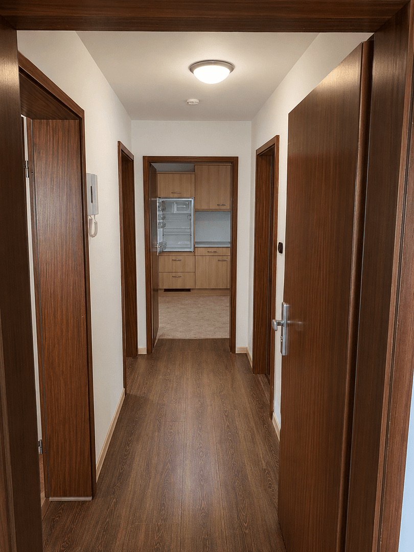 Pronájem bytu 3+1 100 m², Sindelfingen, Bádensko-Württembersko Pronájem bytu 3+1 100 m², Sindelfingen, Bádensko-Württembersko