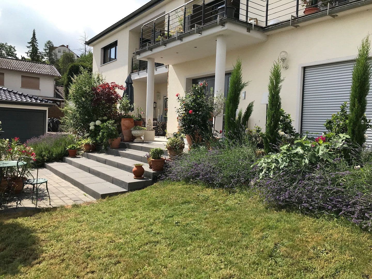 Prodej bytu 3+1 145 m², Nackenheim, Porýní-Falc Prodej bytu 3+1 145 m², Nackenheim, Porýní-Falc