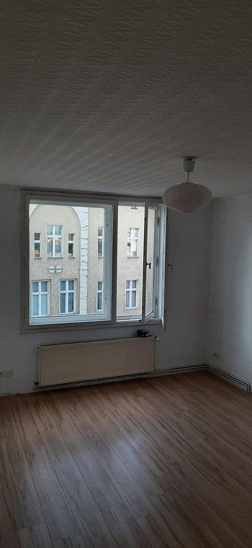 Prodej bytu 2+1 61 m², Berlin-Spandau, Berlín Prodej bytu 2+1 61 m², Berlin-Spandau, Berlín