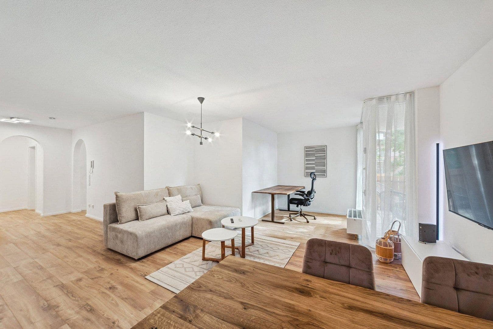 Pronájem bytu 2+1 69 m², Schweinauer Hauptstrasse 141, Nürnberg, Bavorsko Pronájem bytu 2+1 69 m², Schweinauer Hauptstrasse 141, Nürnberg, Bavorsko