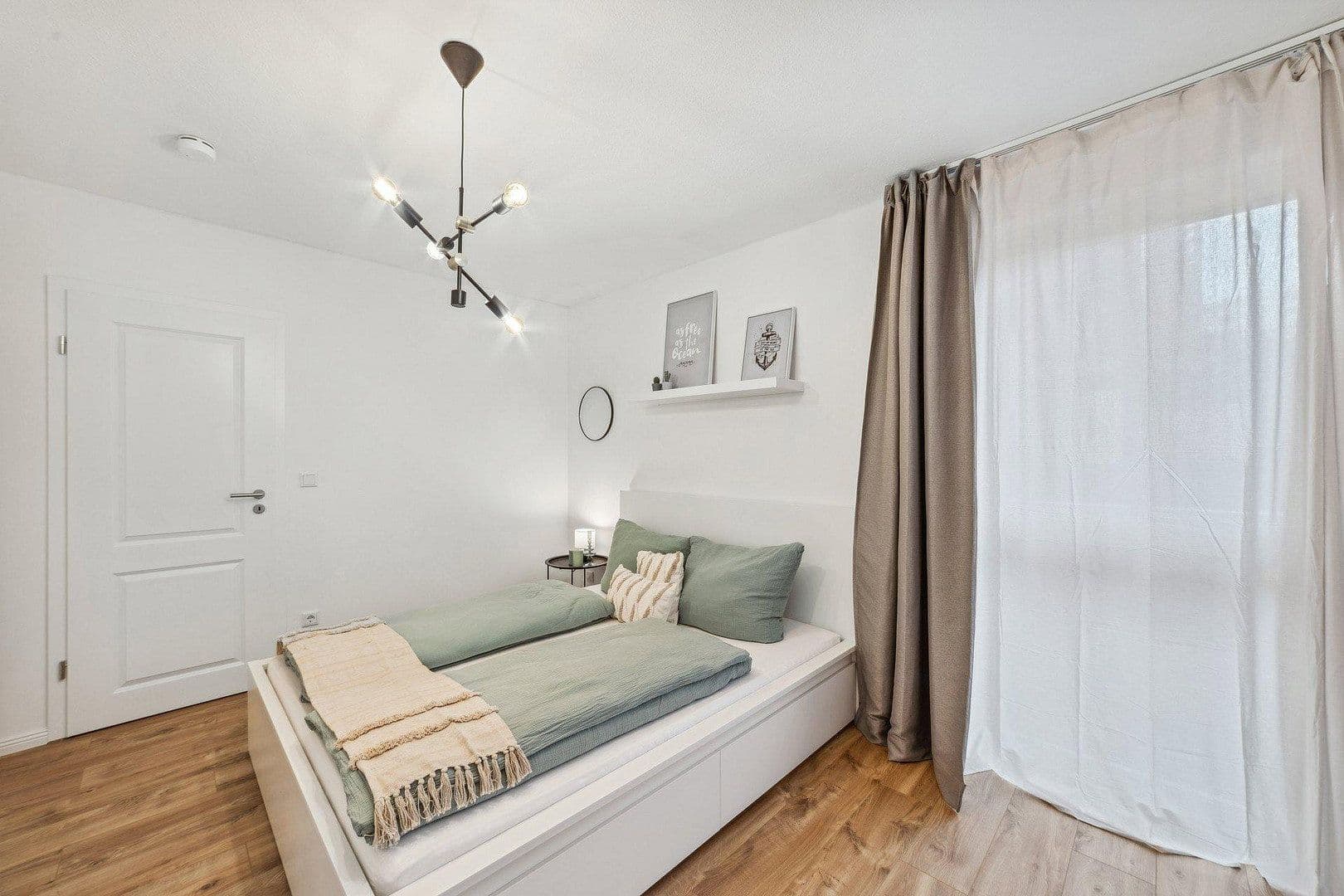 Pronájem bytu 2+1 69 m², Schweinauer Hauptstrasse 141, Nürnberg, Bavorsko Pronájem bytu 2+1 69 m², Schweinauer Hauptstrasse 141, Nürnberg, Bavorsko
