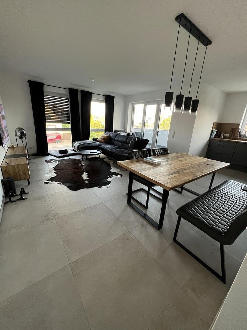 Pronájem bytu 3+kk 86 m², Nideggen, Severní Porýní-Vestfálsko Pronájem bytu 3+kk 86 m², Nideggen, Severní Porýní-Vestfálsko