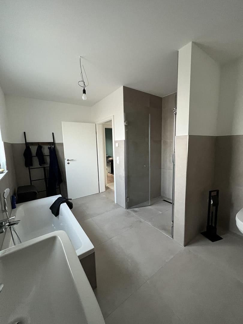 Pronájem bytu 3+kk 86 m², Nideggen, Severní Porýní-Vestfálsko Pronájem bytu 3+kk 86 m², Nideggen, Severní Porýní-Vestfálsko