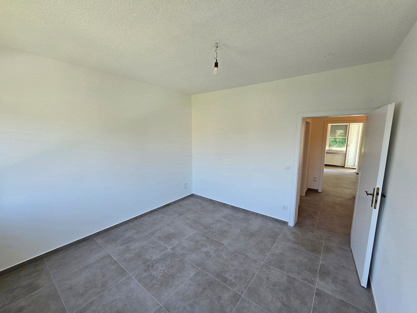 Pronájem bytu 3+kk 65 m², Beethovenstraße 14, Wesel, Severní Porýní-Vestfálsko Pronájem bytu 3+kk 65 m², Beethovenstraße 14, Wesel, Severní Porýní-Vestfálsko