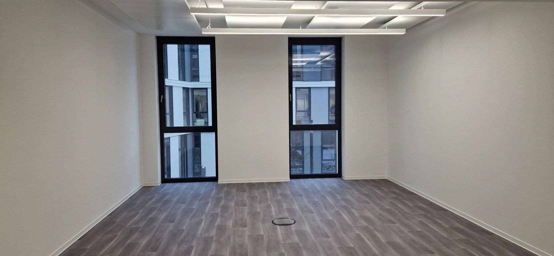 Pronájem kanceláře 325 m², Wagner-Regeny-Str. 25, Berlin, Berlín Pronájem kanceláře 325 m², Wagner-Regeny-Str. 25, Berlin, Berlín