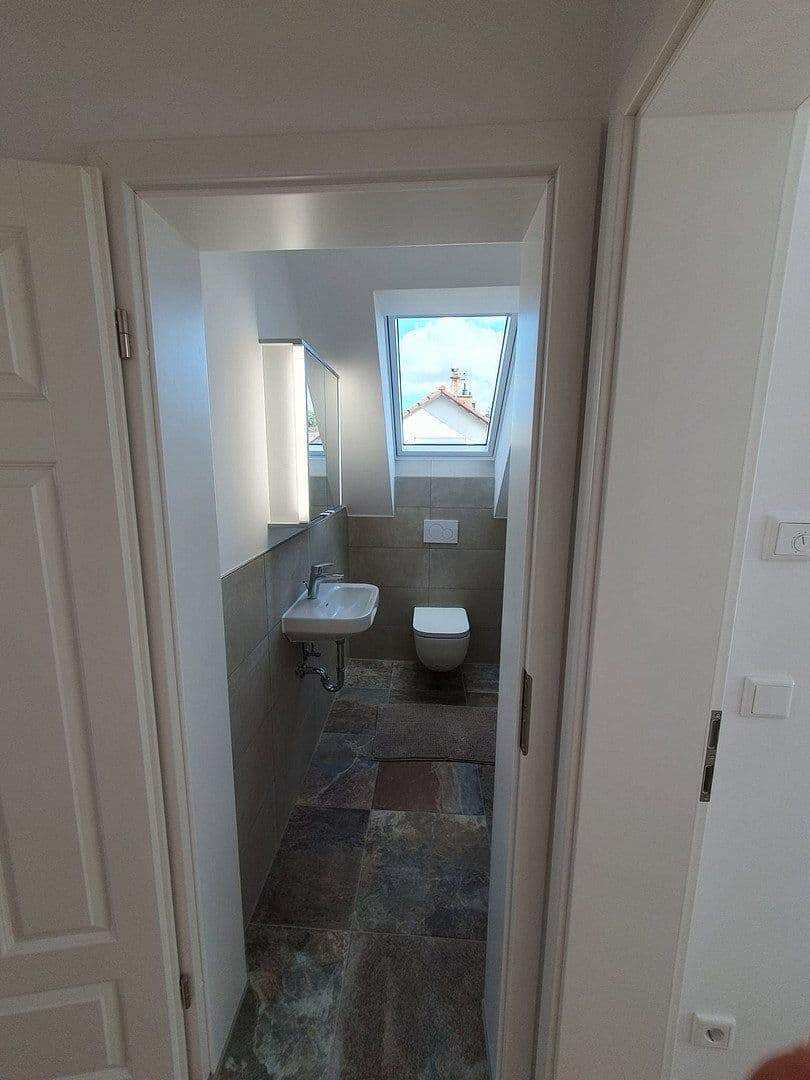 Pronájem bytu 3+1 75 m², München, Bavorsko Pronájem bytu 3+1 75 m², München, Bavorsko