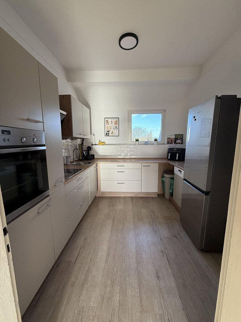 Pronájem bytu 3+1 85 m², Franziskaner Strasse 21, Mönchengladbach, Severní Porýní-Vestfálsko Pronájem bytu 3+1 85 m², Franziskaner Strasse 21, Mönchengladbach, Severní Porýní-Vestfálsko