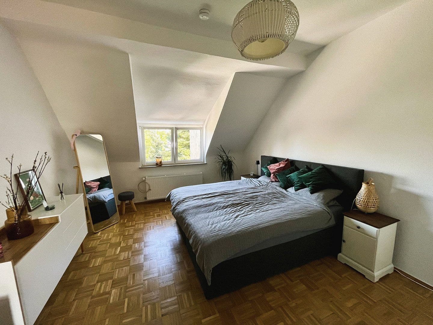 Pronájem bytu 3+1 85 m², Franziskaner Strasse 21, Mönchengladbach, Severní Porýní-Vestfálsko Pronájem bytu 3+1 85 m², Franziskaner Strasse 21, Mönchengladbach, Severní Porýní-Vestfálsko