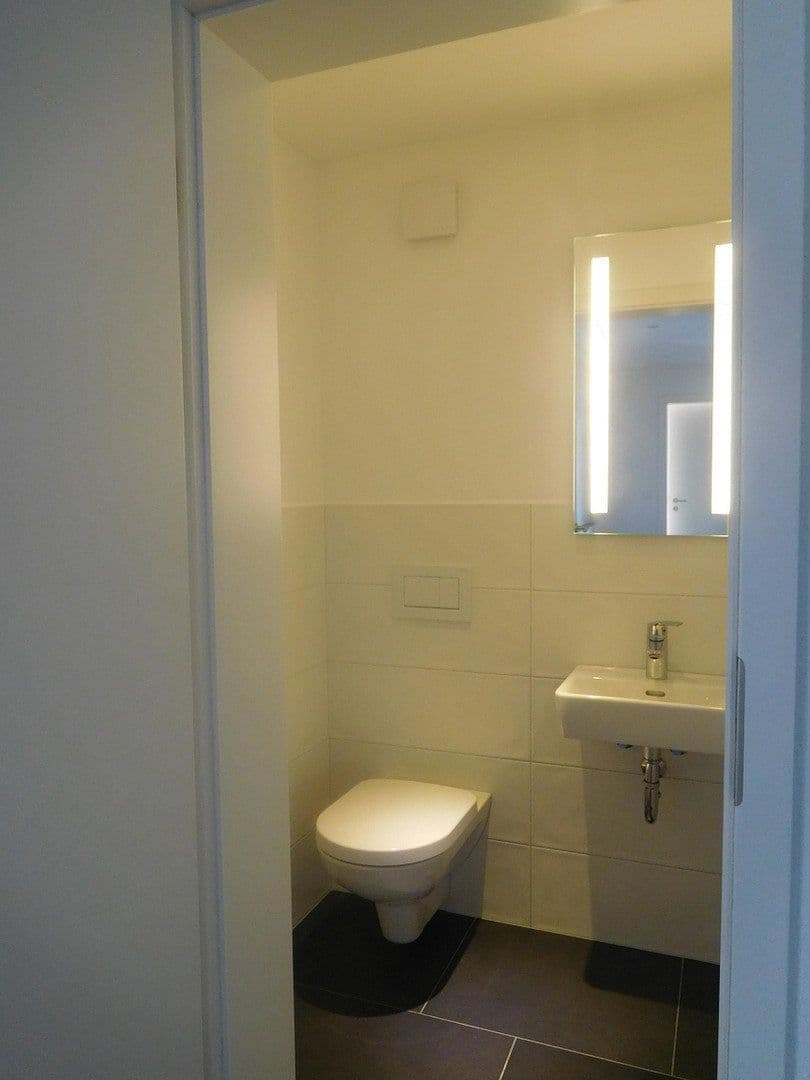 Pronájem bytu 2+1 76 m², Kraftwerkweg 4, Laufenburg (Baden), Bádensko-Württembersko Pronájem bytu 2+1 76 m², Kraftwerkweg 4, Laufenburg (Baden), Bádensko-Württembersko