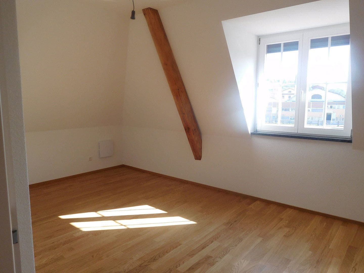 Pronájem bytu 2+1 76 m², Kraftwerkweg 4, Laufenburg (Baden), Bádensko-Württembersko Pronájem bytu 2+1 76 m², Kraftwerkweg 4, Laufenburg (Baden), Bádensko-Württembersko