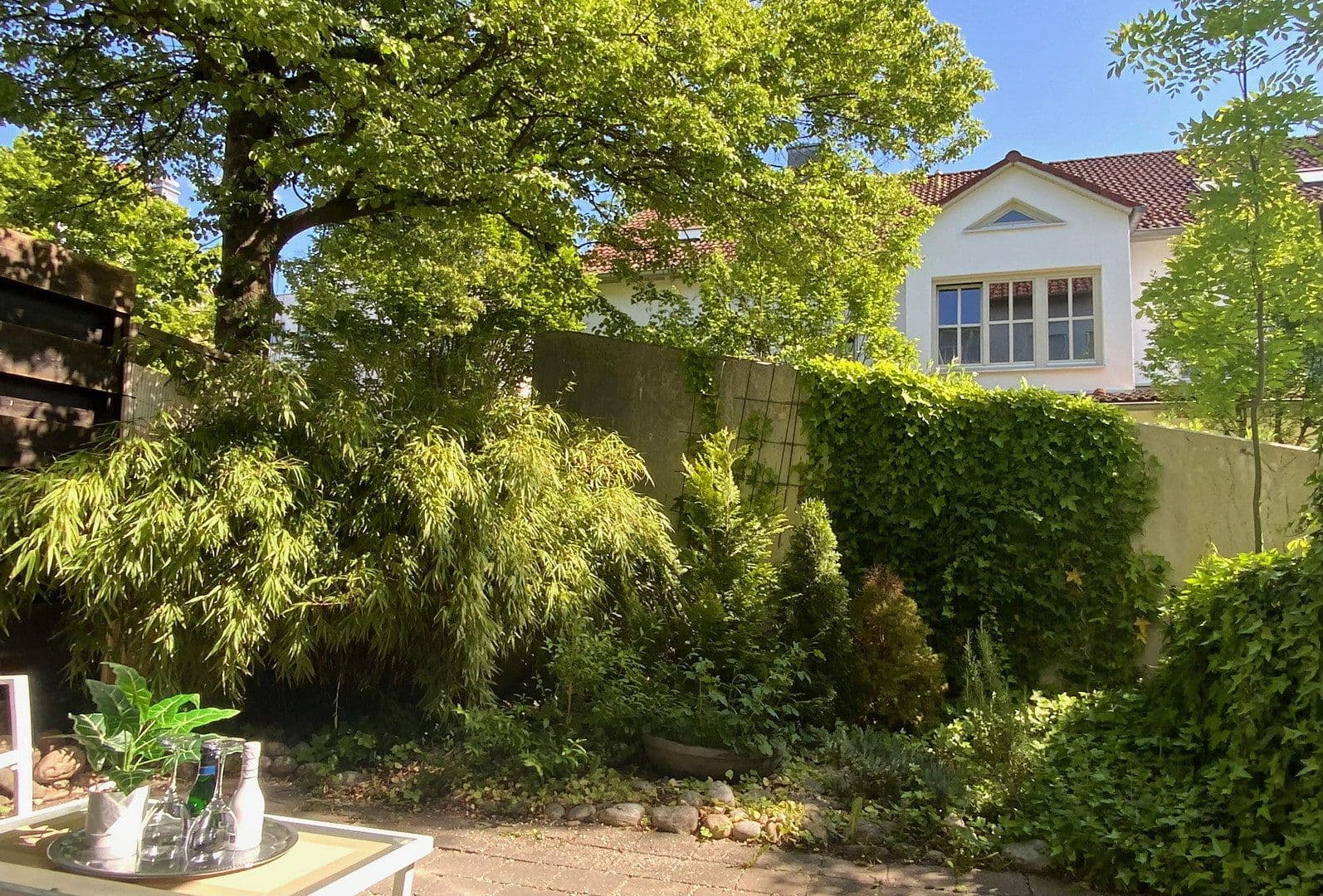 Pronájem bytu 2+1 70 m², Geschwister-Scholl-Straße, Landshut, Bavorsko Pronájem bytu 2+1 70 m², Geschwister-Scholl-Straße, Landshut, Bavorsko