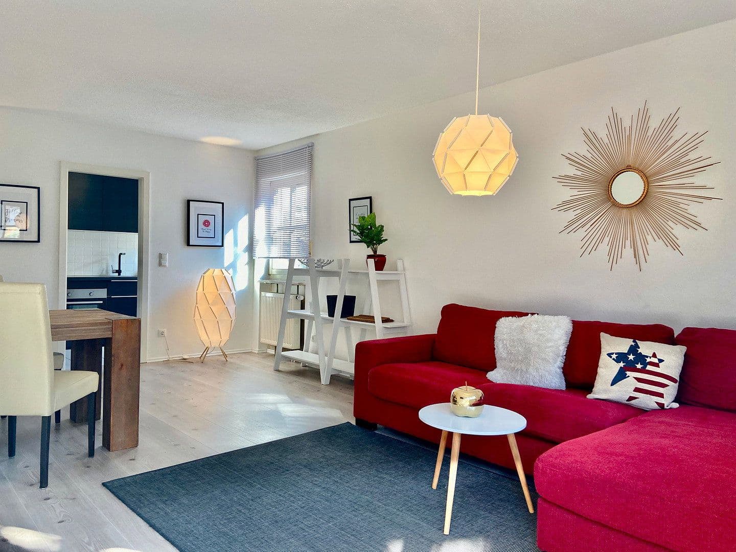 Pronájem bytu 2+1 70 m², Geschwister-Scholl-Straße, Landshut, Bavorsko Pronájem bytu 2+1 70 m², Geschwister-Scholl-Straße, Landshut, Bavorsko