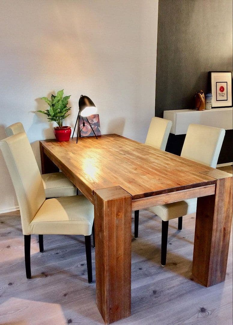Pronájem bytu 2+1 70 m², Geschwister-Scholl-Straße, Landshut, Bavorsko Pronájem bytu 2+1 70 m², Geschwister-Scholl-Straße, Landshut, Bavorsko