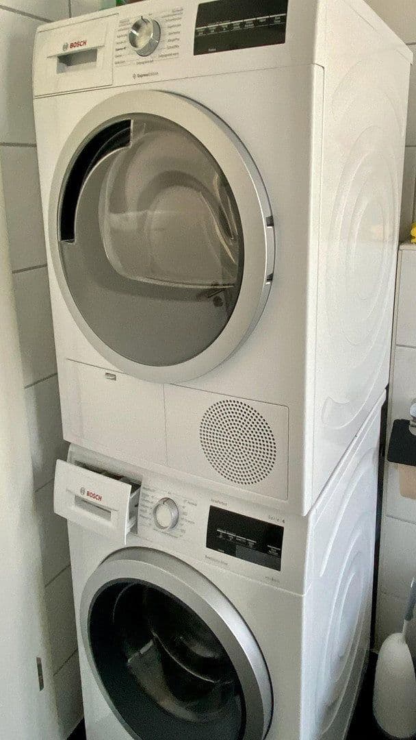 Pronájem bytu 2+1 70 m², Geschwister-Scholl-Straße, Landshut, Bavorsko Pronájem bytu 2+1 70 m², Geschwister-Scholl-Straße, Landshut, Bavorsko
