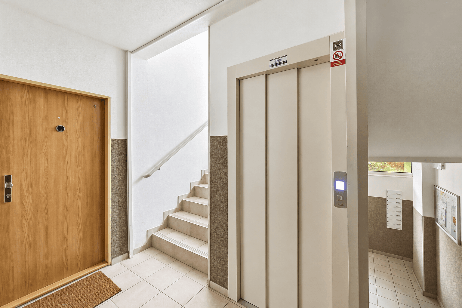 Prodej bytu 3+1 77 m², Tupolevova, Praha, Praha Prodej bytu 3+1 77 m², Tupolevova, Praha, Praha