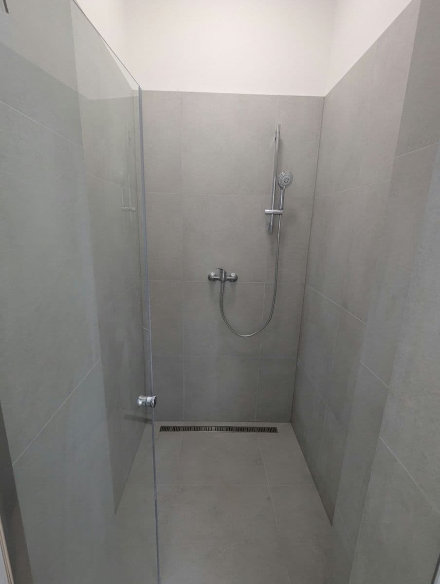 Pronájem bytu Garsoniéra 27 m², Heydukova, Bratislava - mestská časť Staré Mesto, Bratislavský kraj Pronájem bytu Garsoniéra 27 m², Heydukova, Bratislava - mestská časť Staré Mesto, Bratislavský kraj