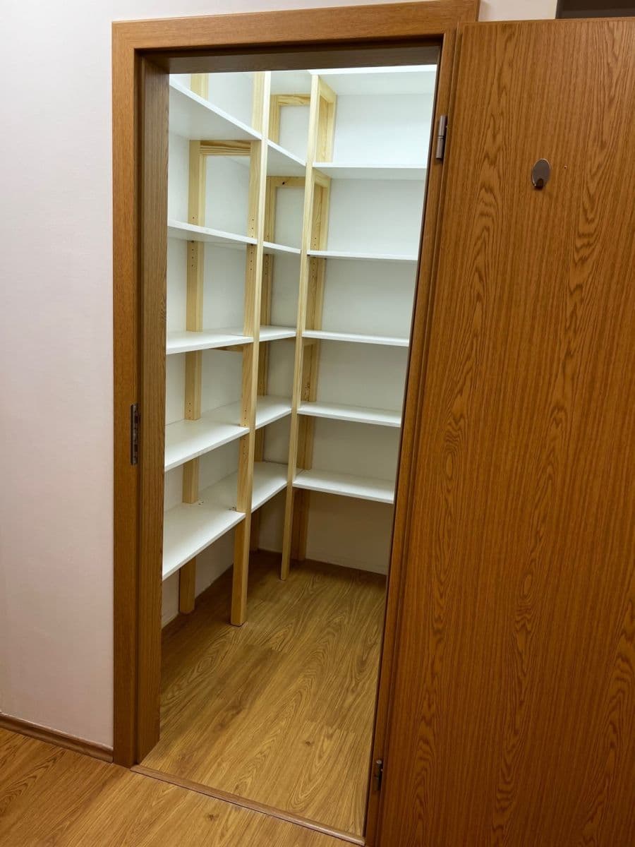 Pronájem bytu 2+kk 52 m², Václava Trojana, Praha, Praha Pronájem bytu 2+kk 52 m², Václava Trojana, Praha, Praha