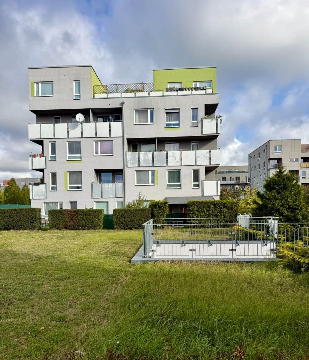 Pronájem bytu 2+kk 52 m², Václava Trojana, Praha, Praha Pronájem bytu 2+kk 52 m², Václava Trojana, Praha, Praha