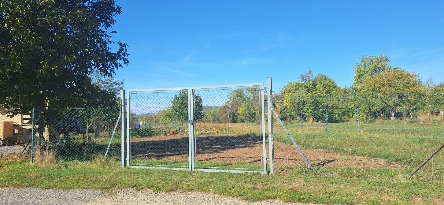 Prodej pozemku 1.623 m², Habrovany, Jihomoravský kraj Prodej pozemku 1.623 m², Habrovany, Jihomoravský kraj